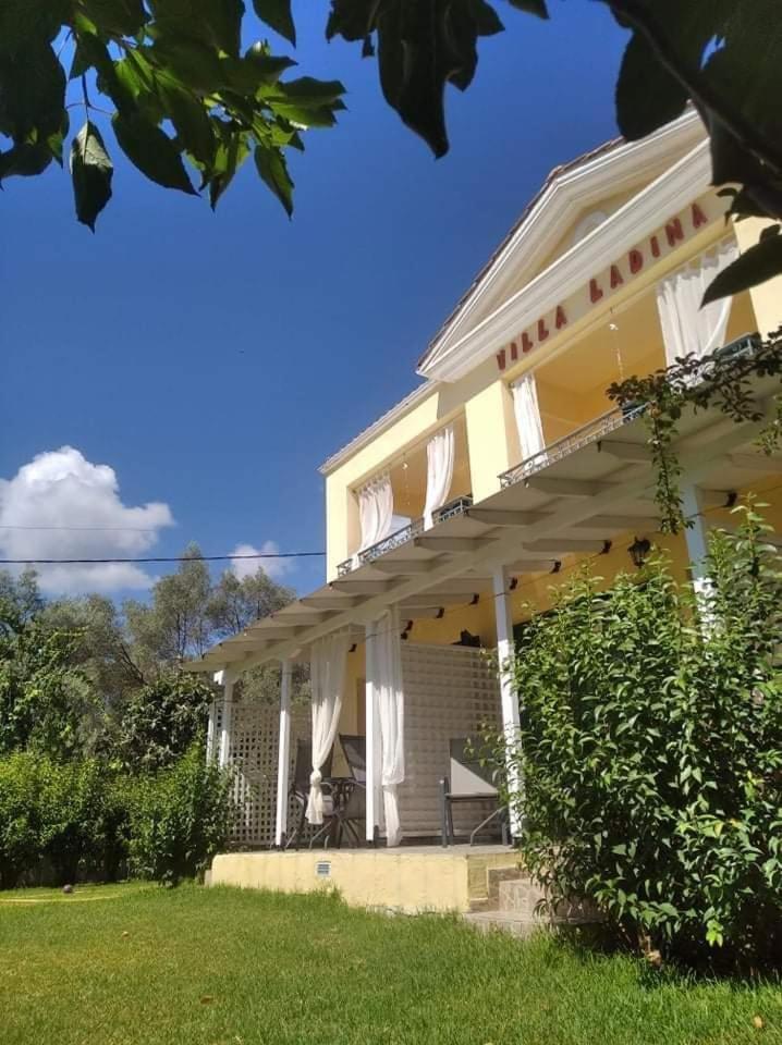 Villa Ladina Lygia  Esterno foto